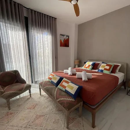 Luxury Sea View Penthouse By United Renters