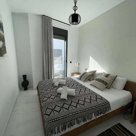 Luxury Sea View Penthouse By United Renters Apartment *