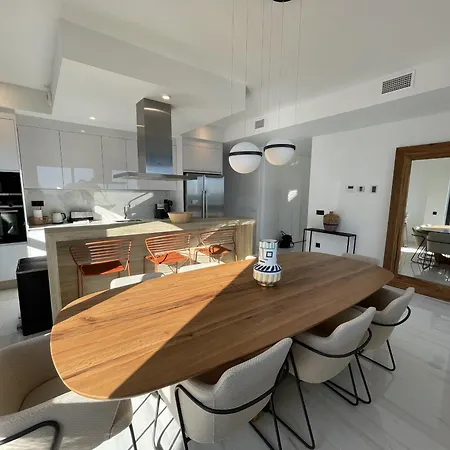 Apartment Luxury Sea View Penthouse By United Renters *